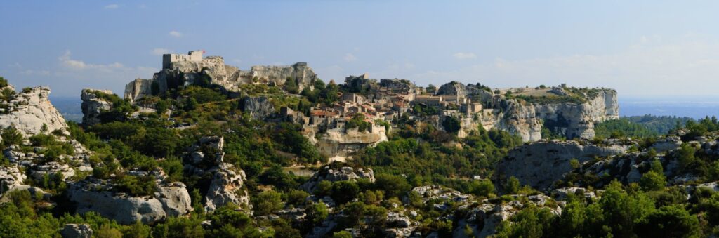 artisan ferronnier aux baux de provence lafinemetallerie